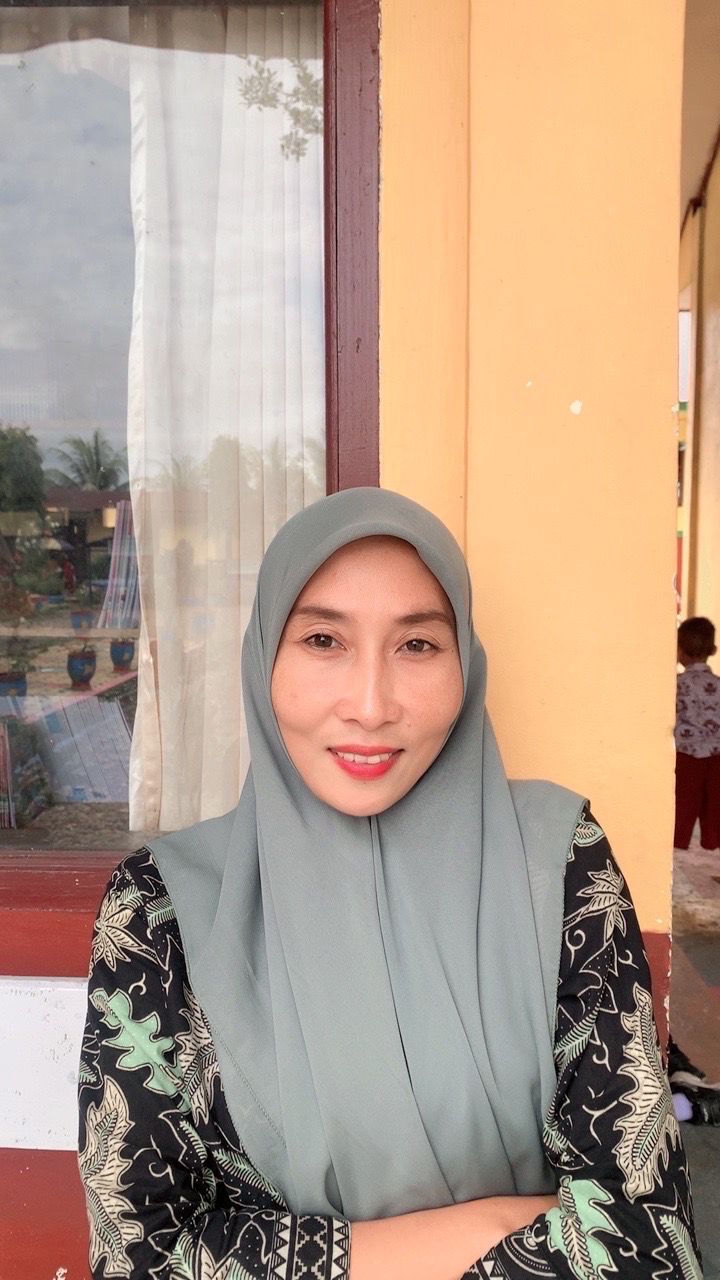 NENGSI JUNAID, S.Si